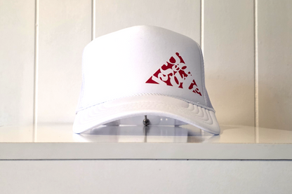 PYRAMID Trucker Cap