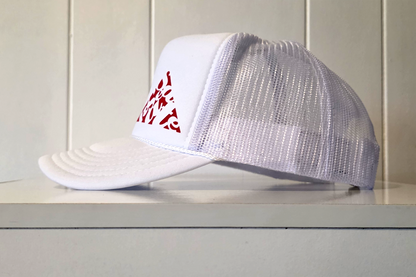 PYRAMID Trucker Cap
